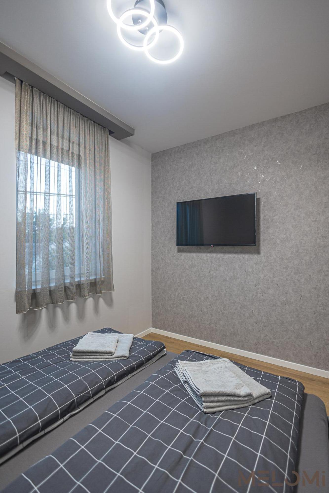 Melomi 1 Apartman Sárvár Eksteriør billede
